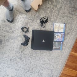 New Playstation4 Pro With 3 New Games