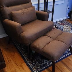 Set Of 2 Brown Upholstered Accent Chairs with Ottomans