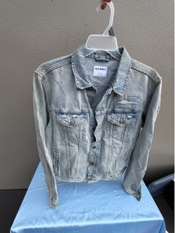 Old Navy Women's Blue Jean Jacket Collared Pockets Button Long Sleeve Size L
