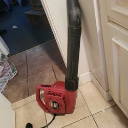 LEAF BLOWER