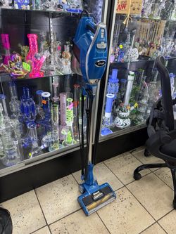 Shark Upright Vacuum Cleaner