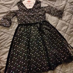 Girls Size 6x Dress With Star Designs