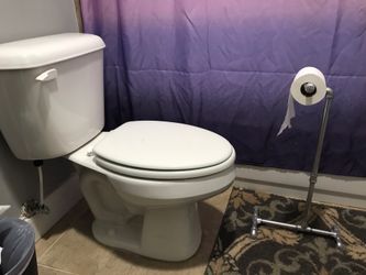 thrown master. Pipe TP holder....