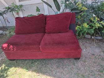 Free sectional