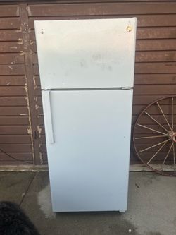 Refrigerator White