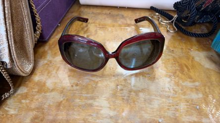 vintage House of Harlow 1960 "Nicole" Dynasty Sunglasses