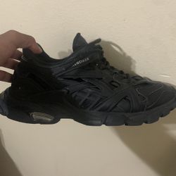 Balenciaga Track Runner 2