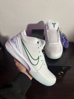 Size 9 Kobe 5 Protro Bucks