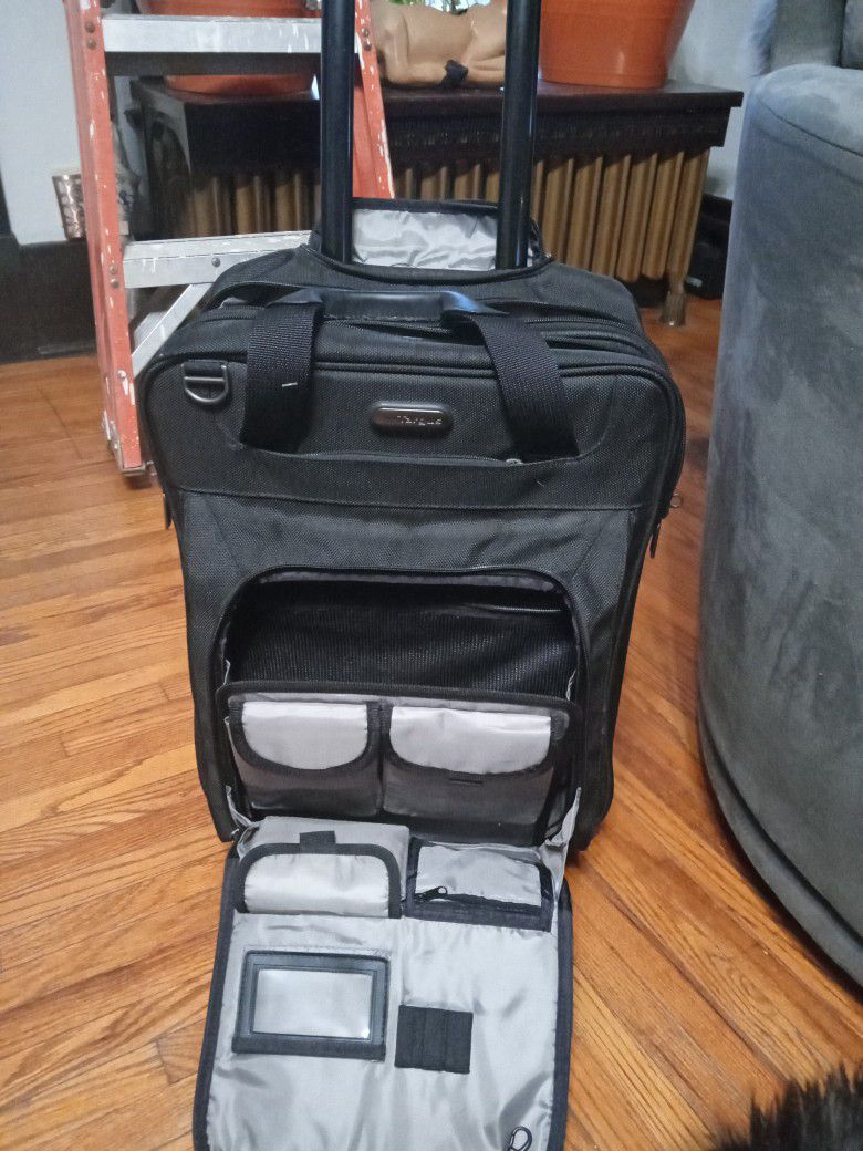 Targus Laptop/ Accessories Travel  Bag 