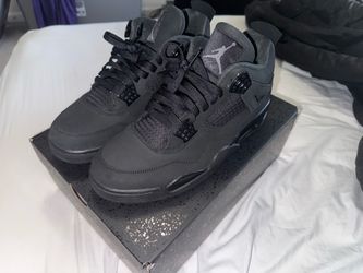 Retro Jordan 4 “Black cat”