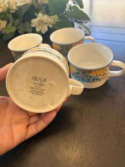 Coffee cups set mikasa