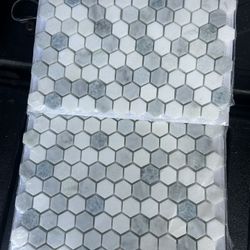 Azula 1 in. Hexagon 12 in. x 12 in. x 0.38 in. Polished Marble Mesh-Mounted Mosaic Tile.  5 Pieces 