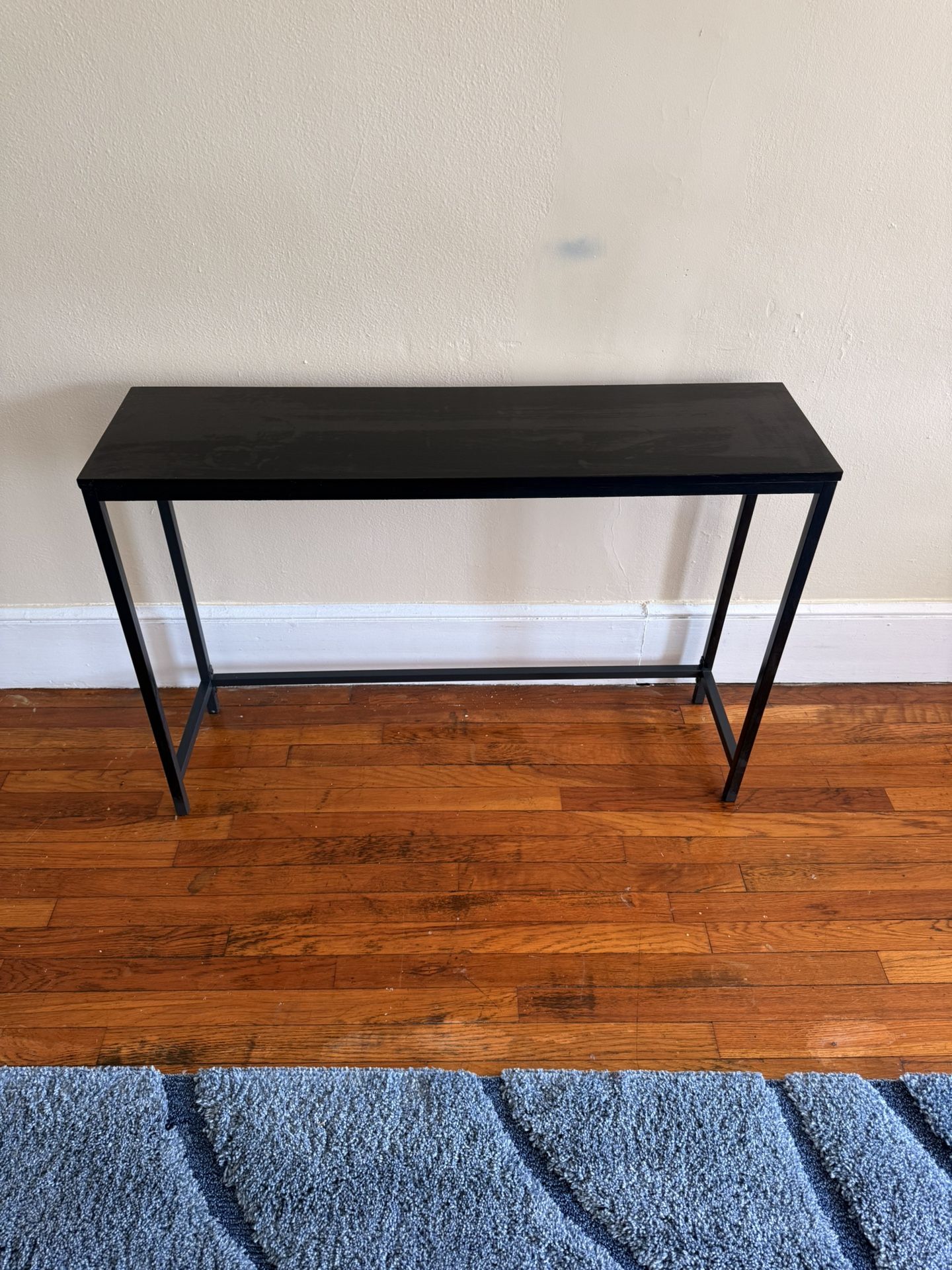 Black Wooden Table Stand 