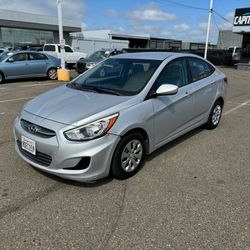 2016 Hyundai Accent 