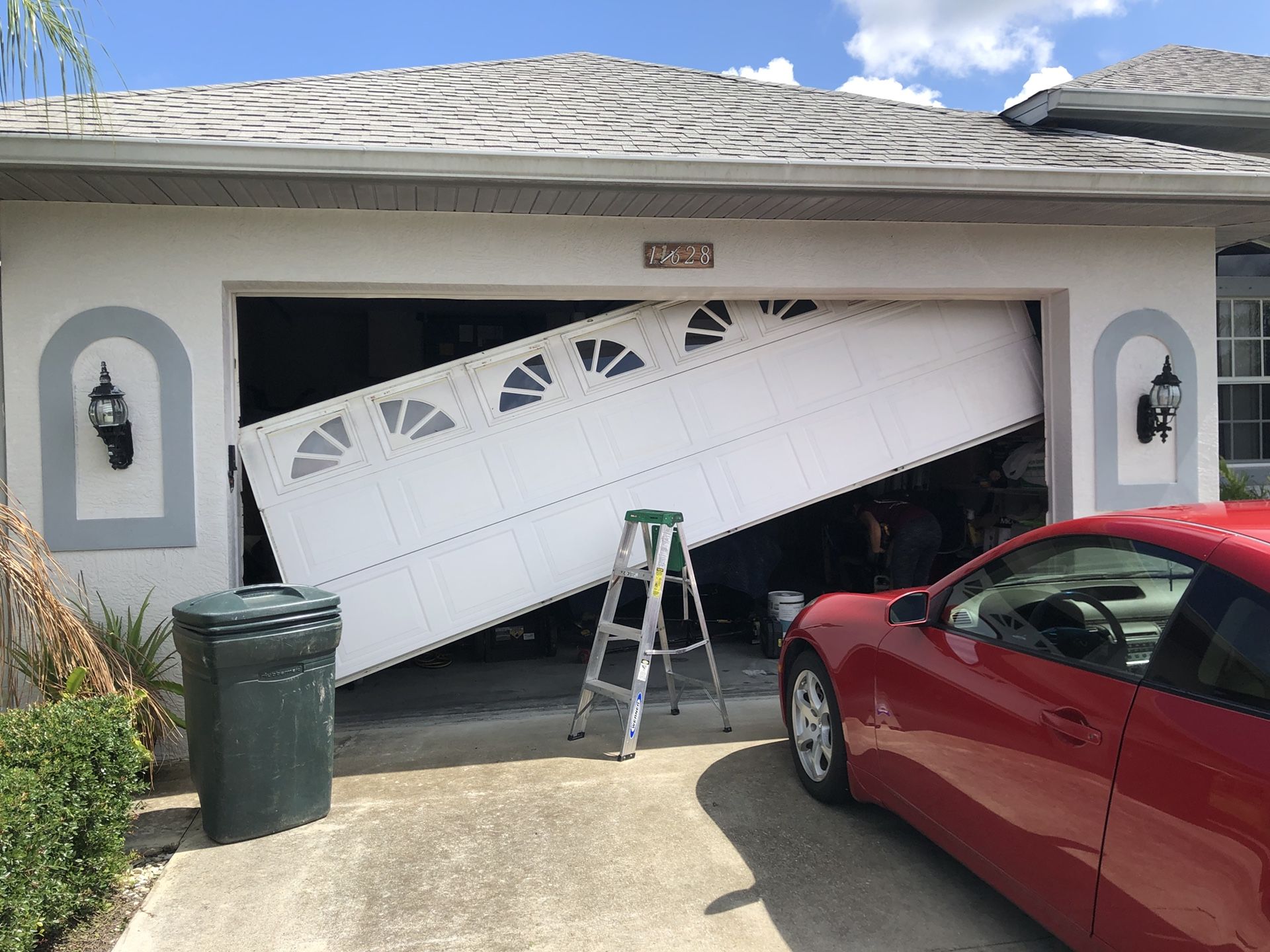 GARAGE DOOR SERVICES