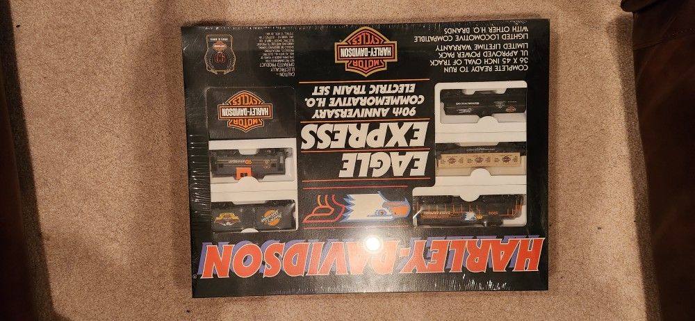 Harley Davidson 90th Anniversary HO scale Train Set