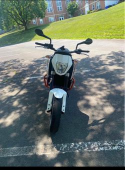 2017 KTM-690