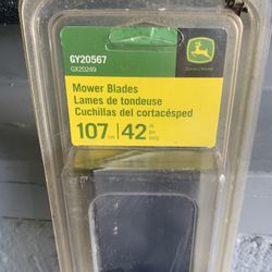 John Deere Mower Blades (2 Pack) GY20567 