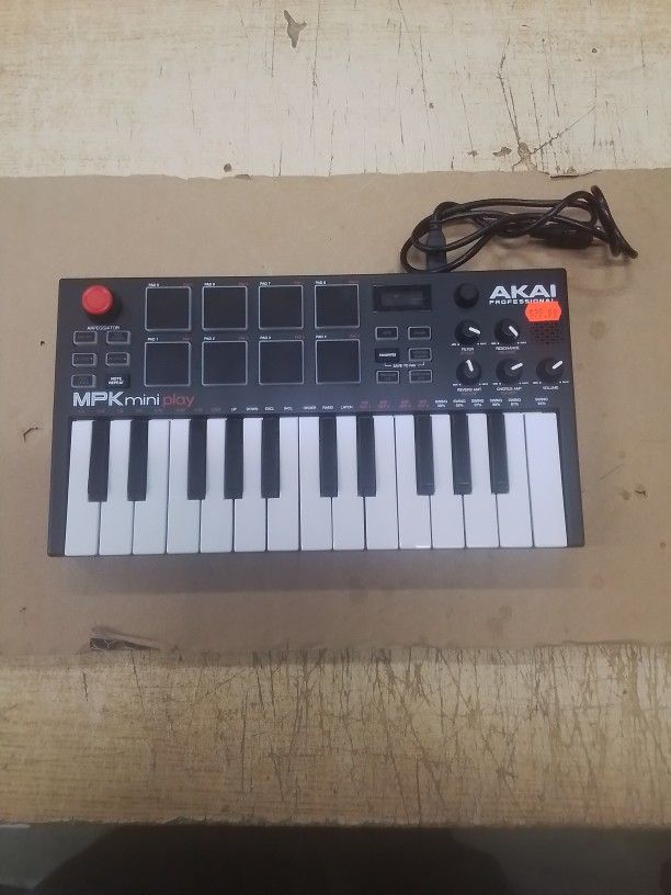 Akai Professional MPK MINI PLAY
