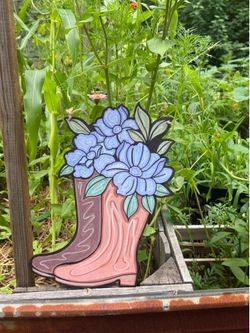 Hand Painted Wall Decor!