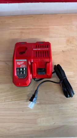 Milwaukee M12 M18 Rapid Charger