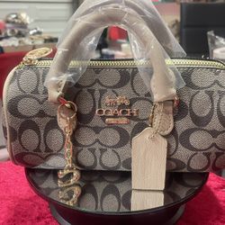 Elegant Crossbody Bag – Beige & Brown