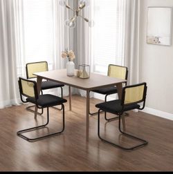Set of 4 Rattan Dining Chairs
