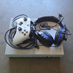 Xbox One S Dics Edition
