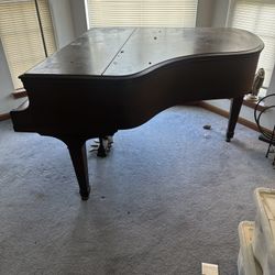Grand Piano