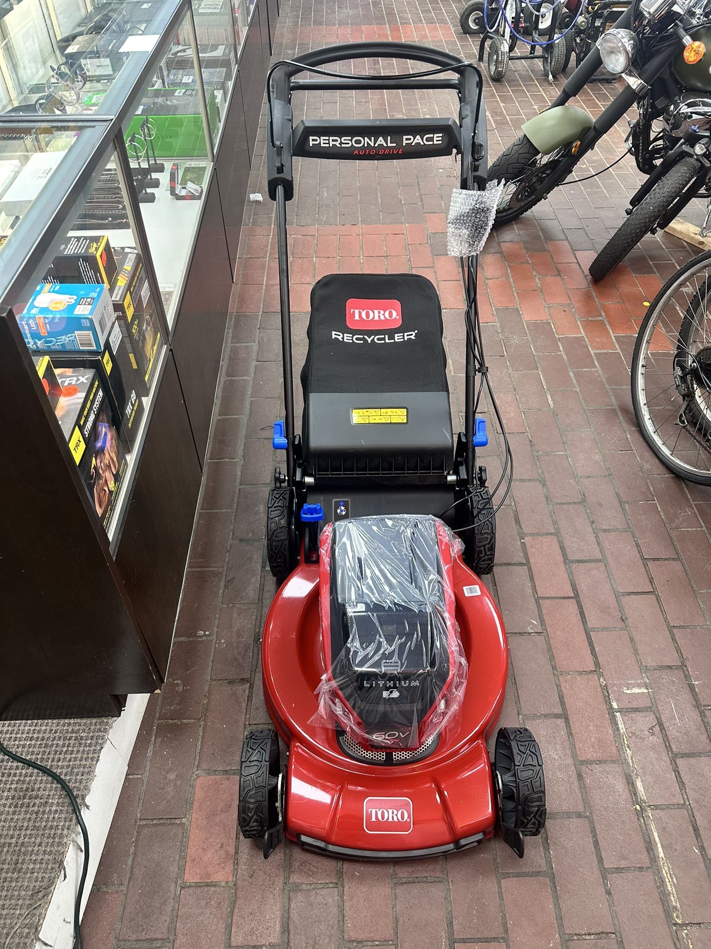 Toro Recycler 22in Battery Lawn Mower
