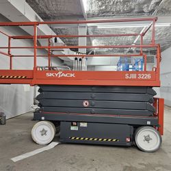 Skyjack Scissor Lift 3226 