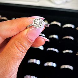 Silver Ring 💍 Cz 