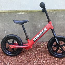 STRIDOR Balance Bike