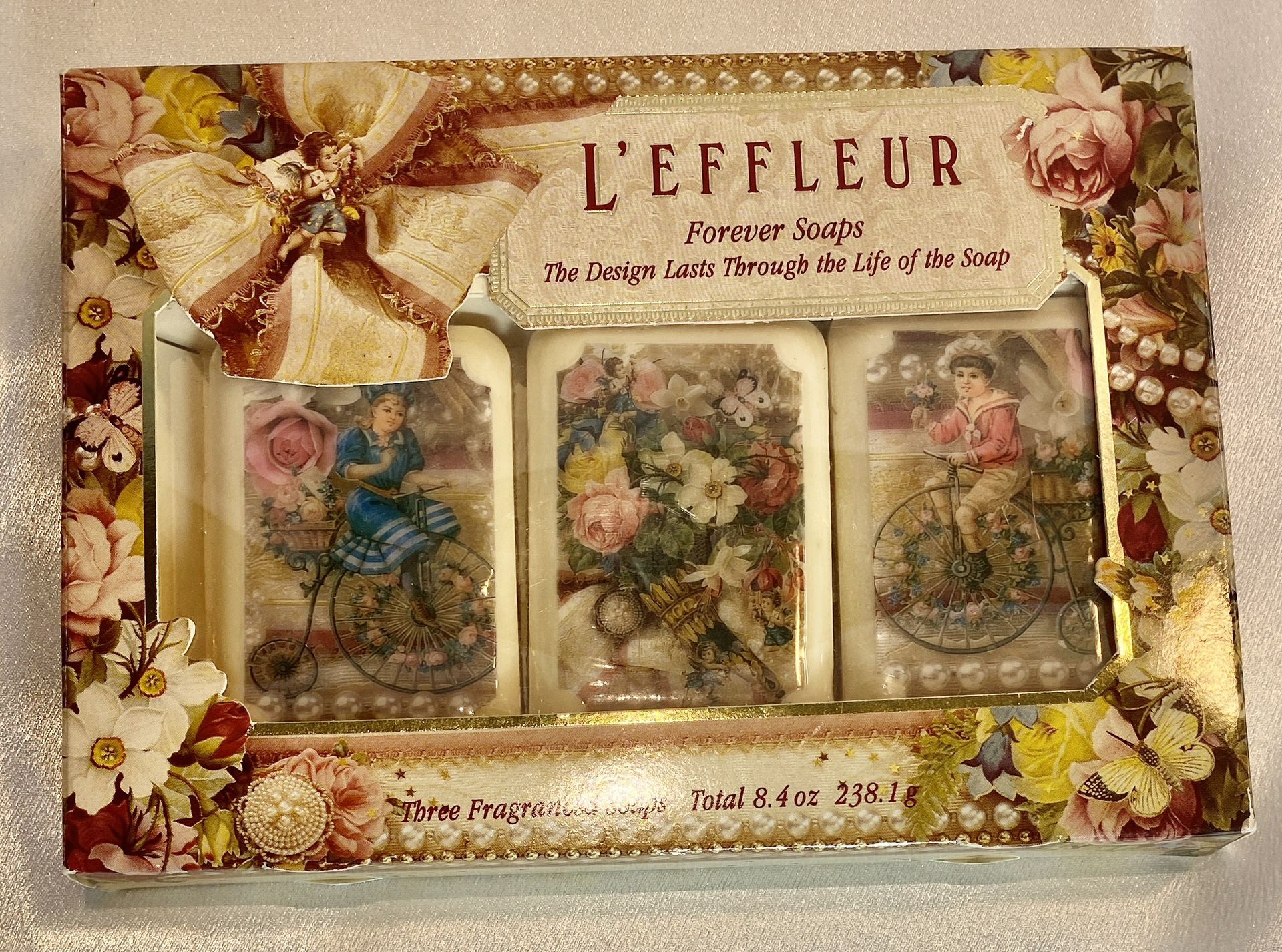 L’Effleur Forever Soaps by Coty – 3‑Bar Decorative Set (New in Box)