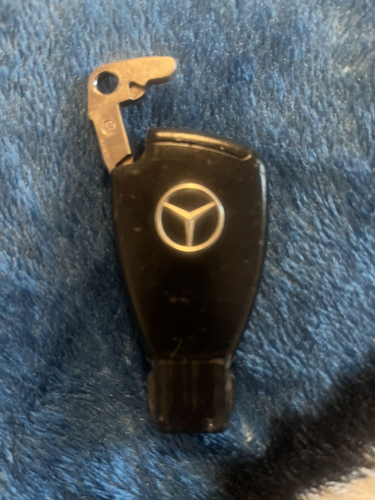 2001 Mercedes c320 Key