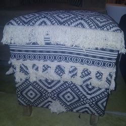 Funky Cool Flat Weeve Kelim Rug Ottoman