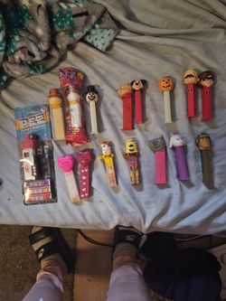 PEZ Candy Dispenser Collection Lot
