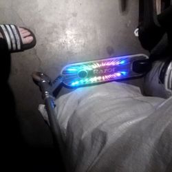 Little Ones Razor Electric Scooter 