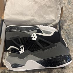 Jordan 4  3Y