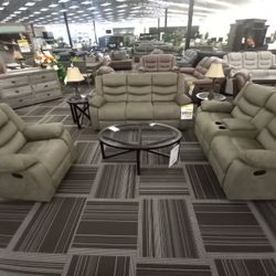 3pc Reclining Living Room Set 