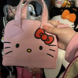 Hello Kitty Purse
