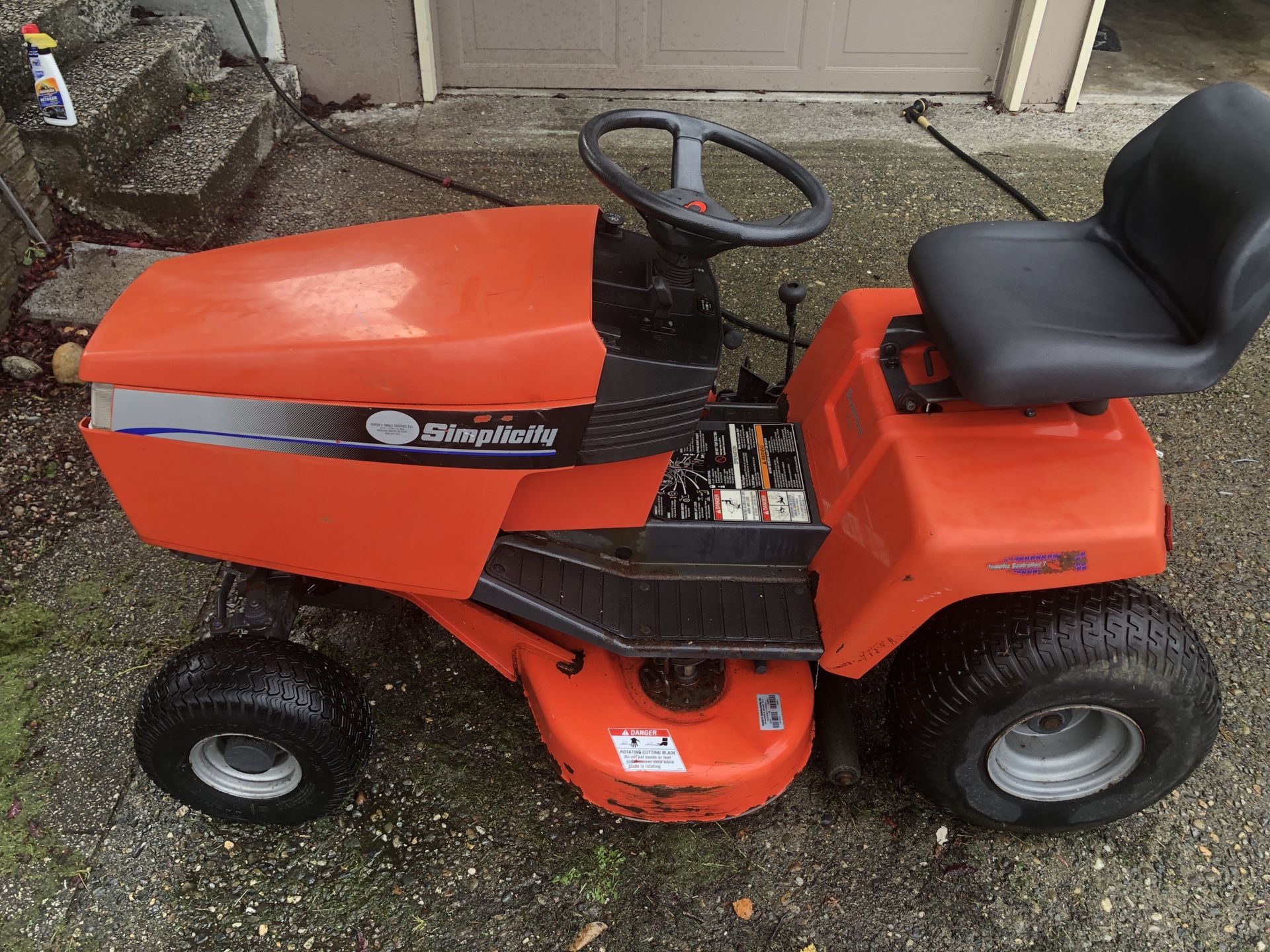 Simplicity riding mower 38 inch deck