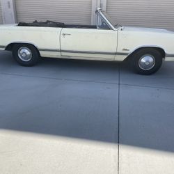 1965 Oldsmobile Cutlass F-85