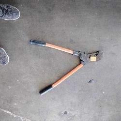 Thomas And Bretts  Ratcheting  Crimping Tool