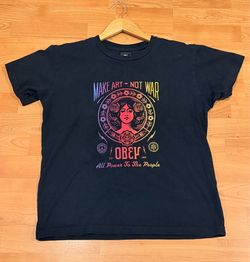 OBEY Make Art Not War T-shirt Medium