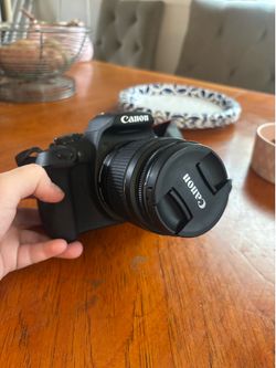Canon camera rebel  T7