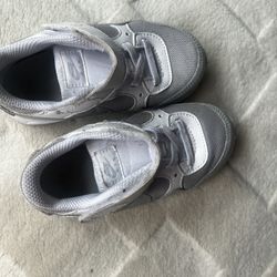 Toddler Nike Shoes 8C