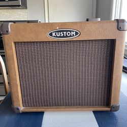 Kustom Sienna 16 Watt Acoustic Guitar Amp