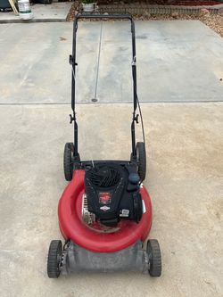 Briggs & Stratton Lawnmower