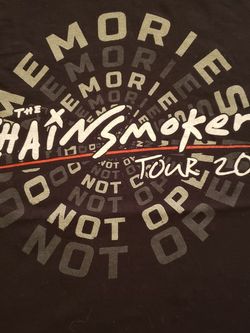 The Chainsmokers Tour 2017 Medium Tshirt
